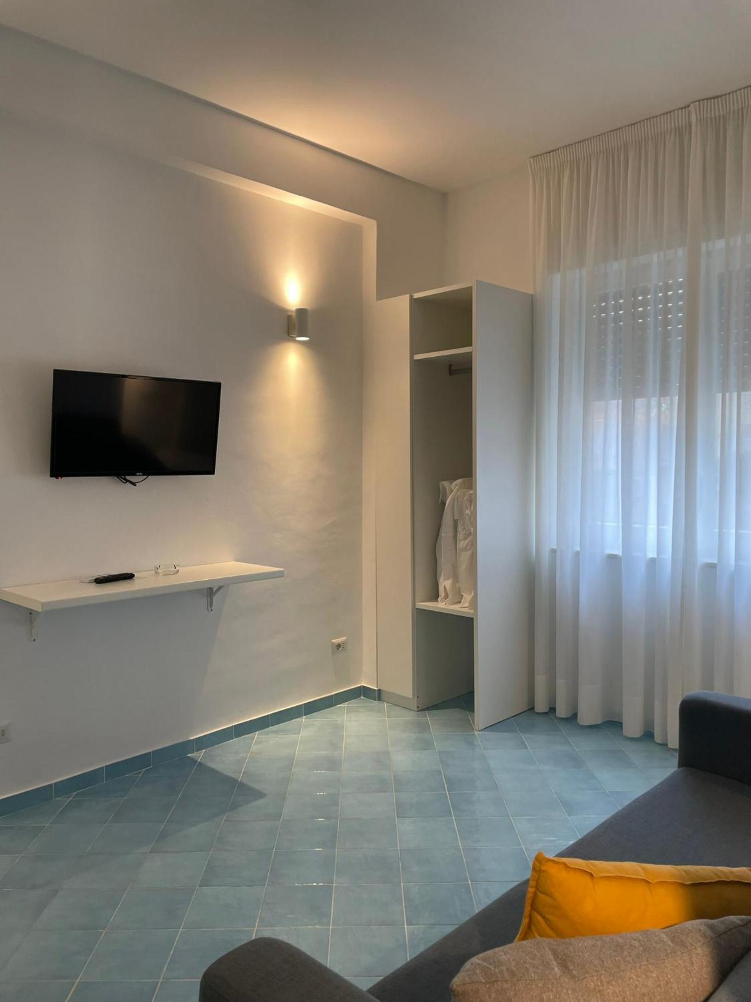 Tizi Apartments Porto Майори Екстериор снимка