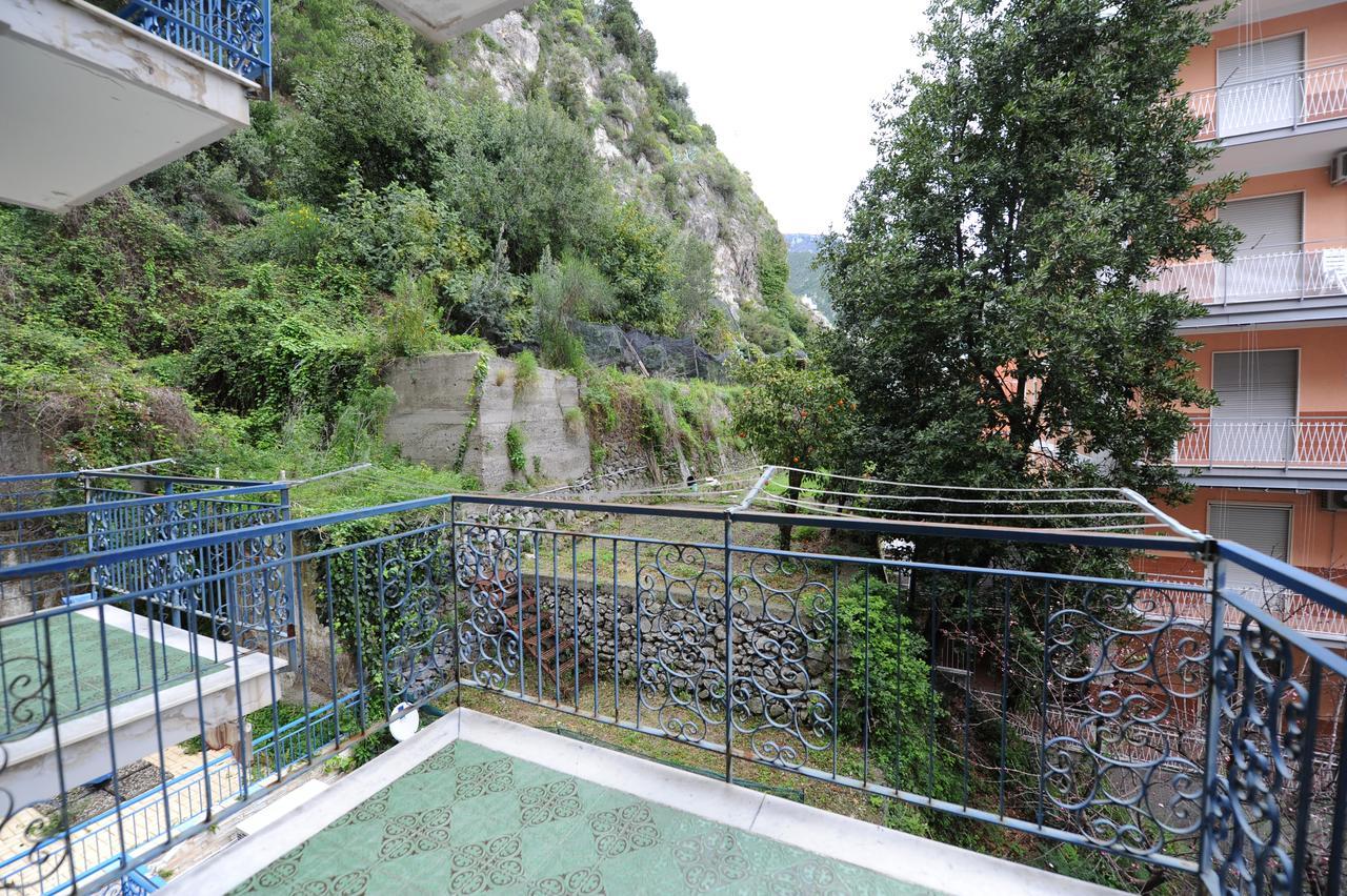 Tizi Apartments Porto Майори Екстериор снимка